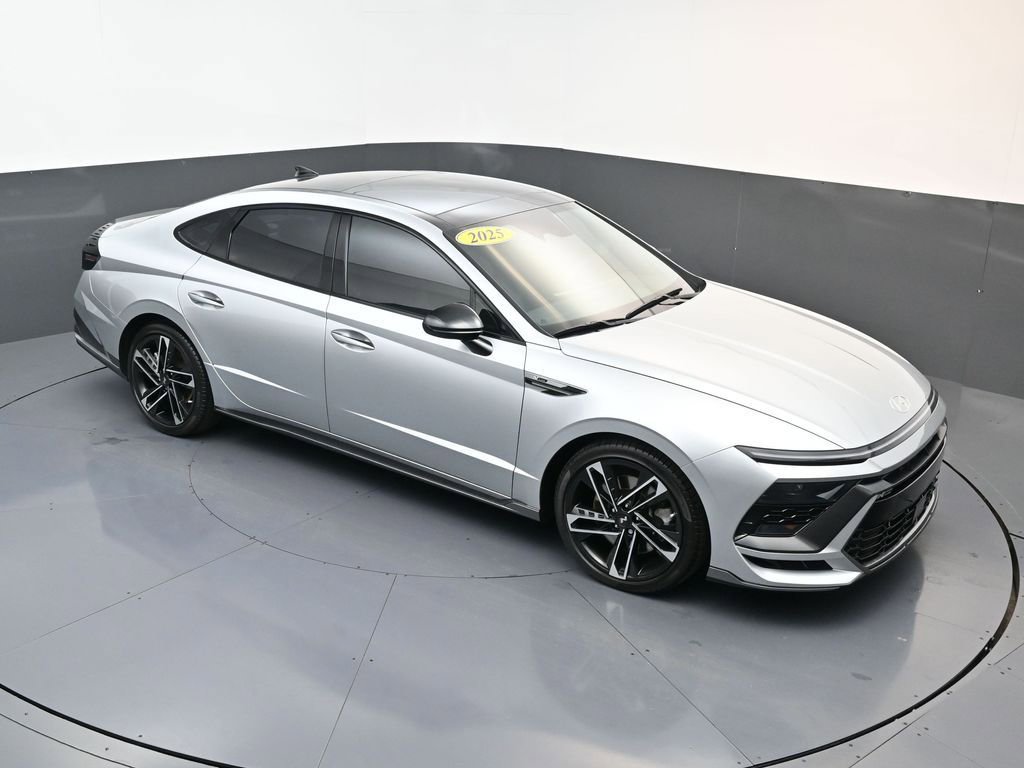 Certified 2025 Hyundai Sonata N Line FWD image 18
