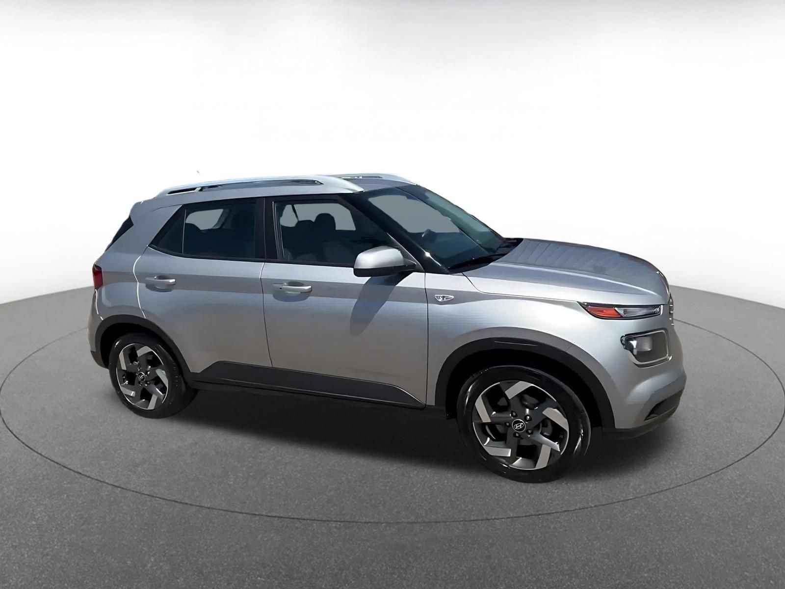 Used 2026 Hyundai Venue SEL FWD video 2