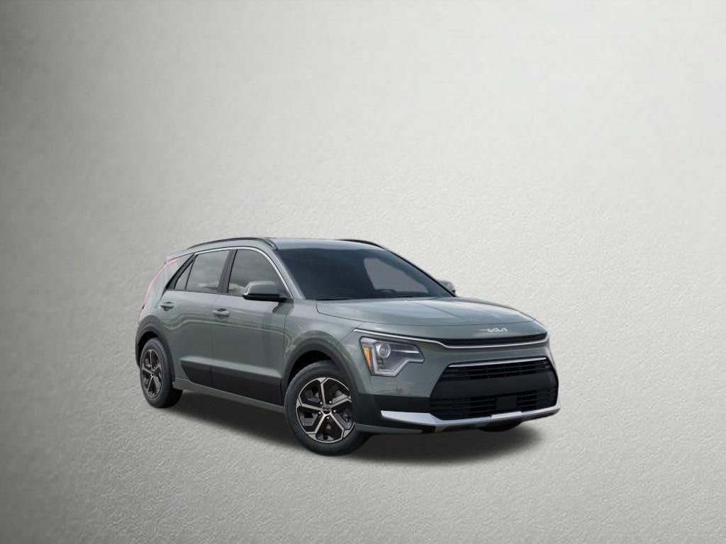 Used 2025 Kia Niro EX