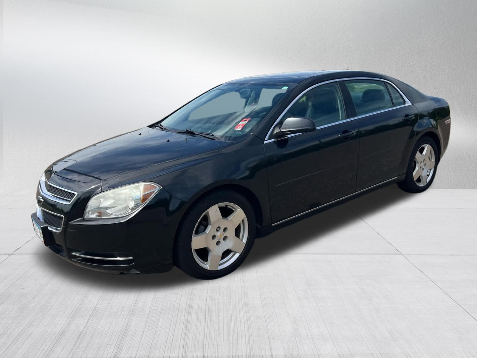 Used 2010 Chevrolet Malibu LT w/ HFV6 Engine Package FWD image 3
