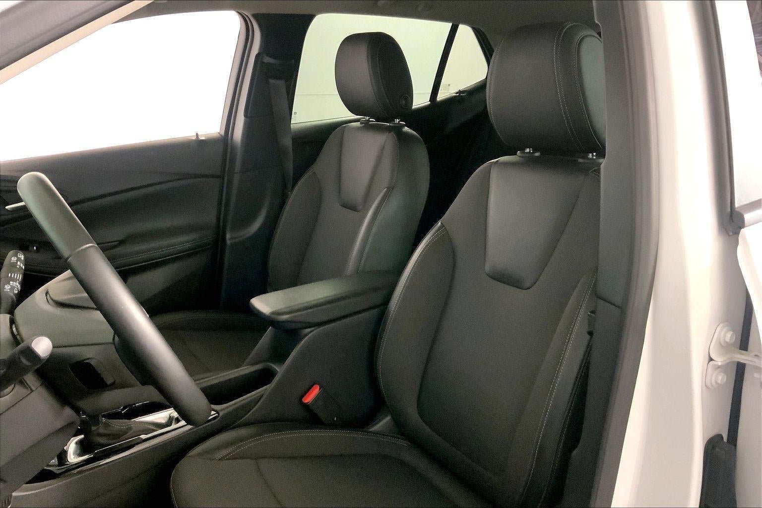 Used 2025 Buick Encore GX Preferred FWD image 22
