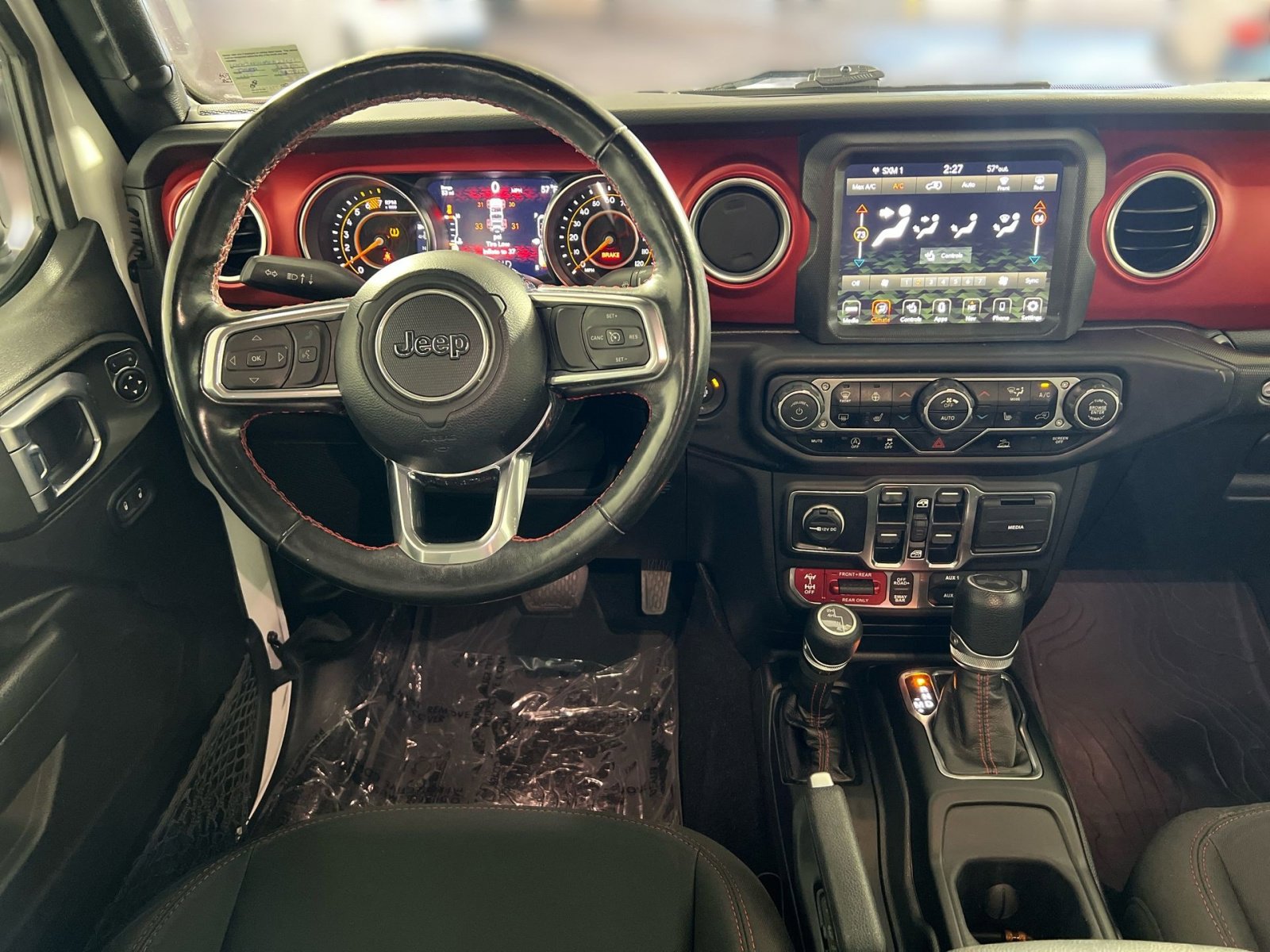 Used 2023 Jeep Wrangler Unlimited Rubicon w/ Cold Weather Group image 23