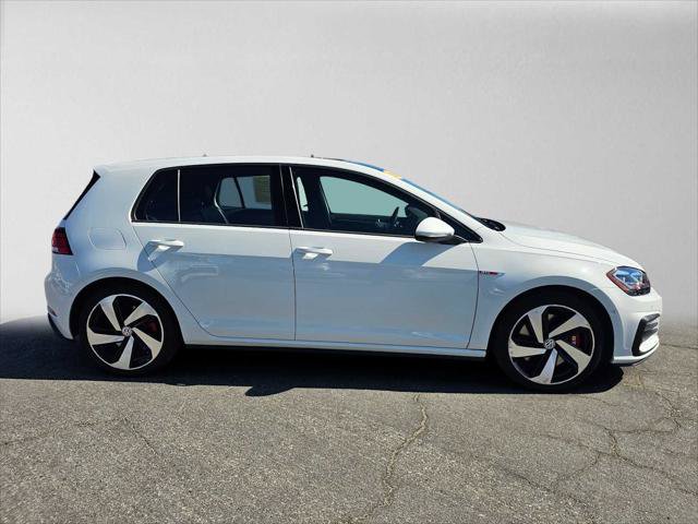 Used 2018 Volkswagen GTI Autobahn FWD image 2