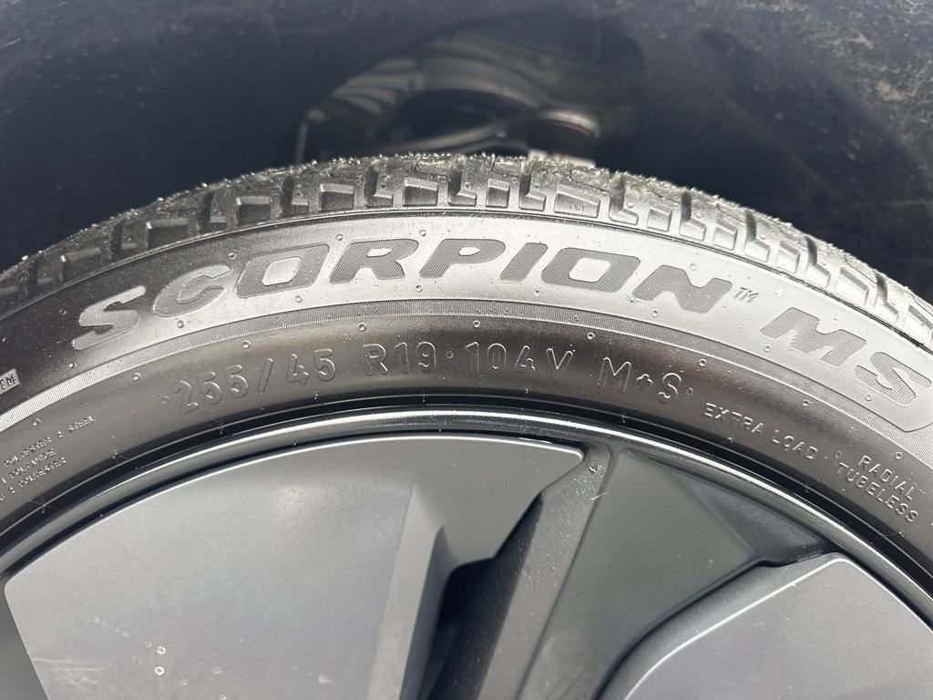 Used 2026 Tesla Model Y Long Range image 34