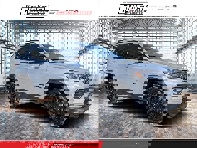 New 2026 Jeep Compass Latitude image 1