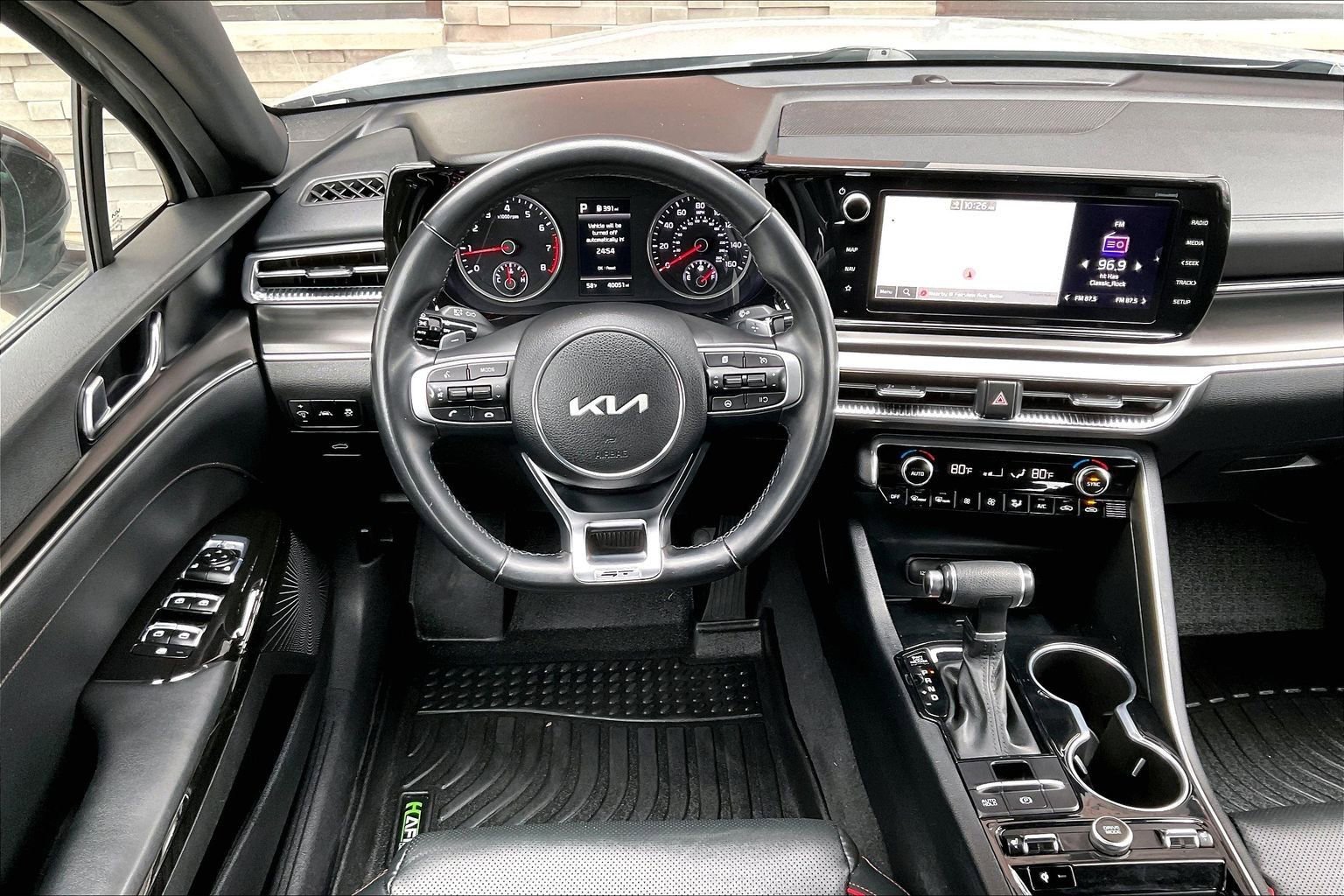 Used 2023 Kia K5 GT image 8