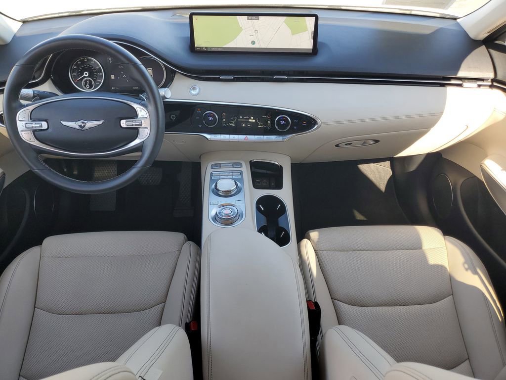 Used 2023 Genesis GV70 2.5T w/ Select Package image 16