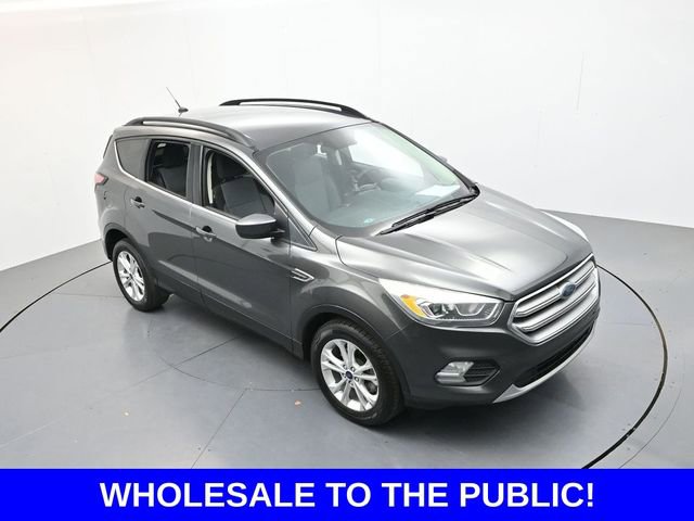 Used 2017 Ford Escape SE w/ Equipment Group 201A FWD image 18