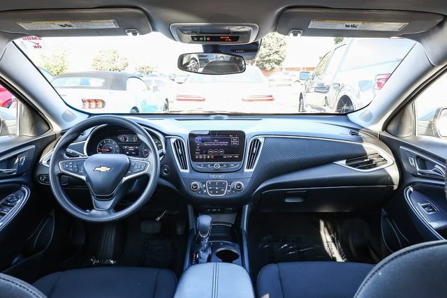 Used 2024 Chevrolet Malibu LT FWD image 14