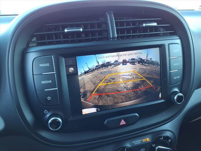 Used 2022 Kia Soul LX w/ Technology Package image 23