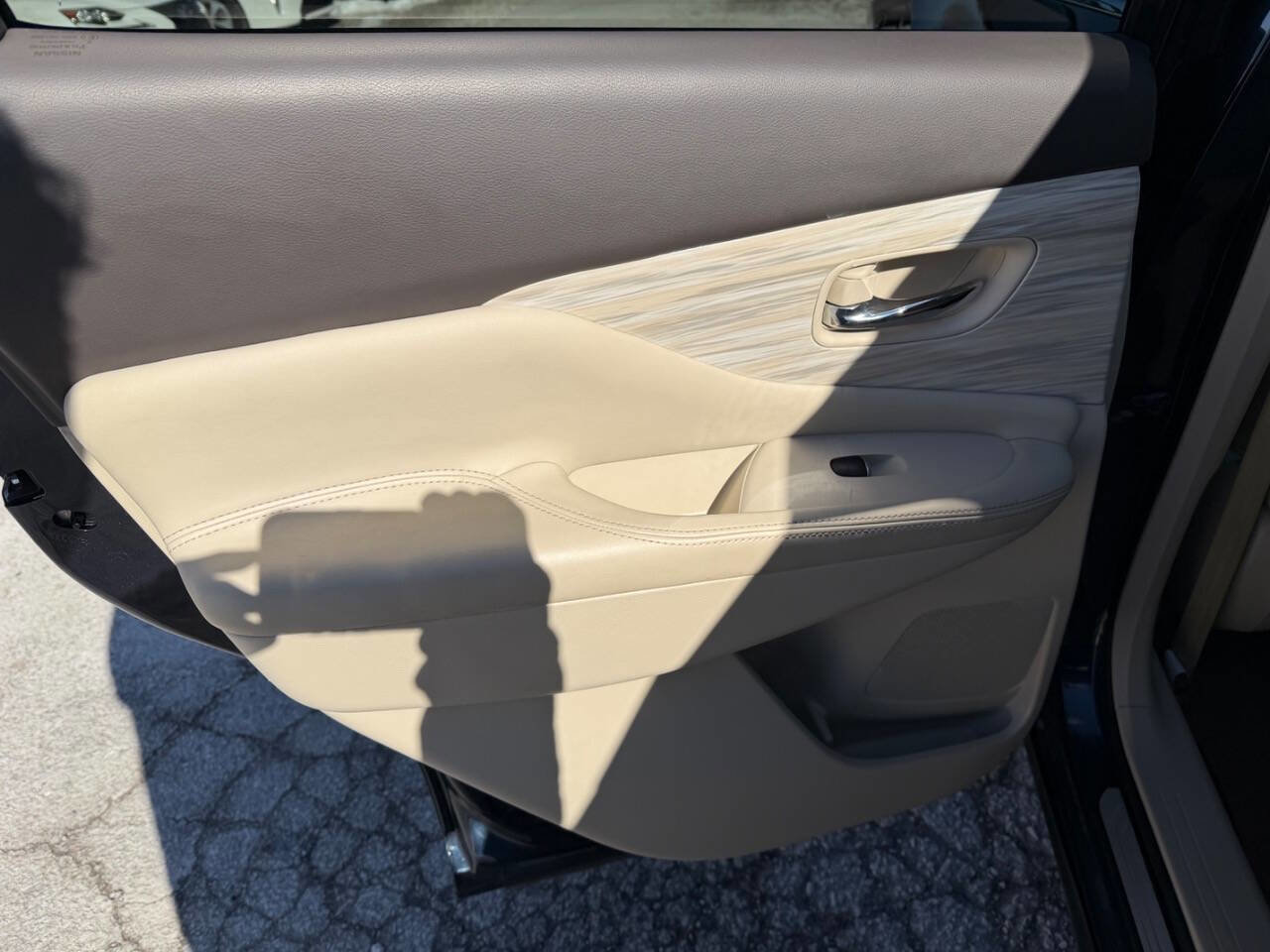 Used 2015 Nissan Murano SL w/ SL Technology Package image 16