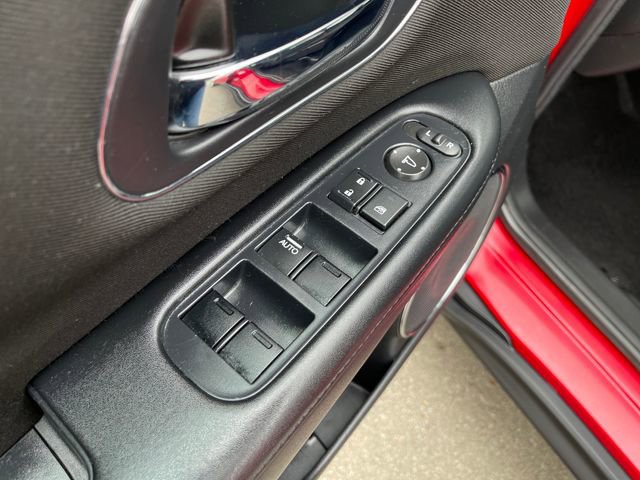 Used 2016 Honda HR-V EX image 11