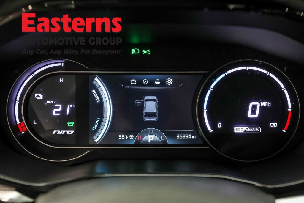 Used 2022 Kia Niro EX w/ Cold Weather Package image 18