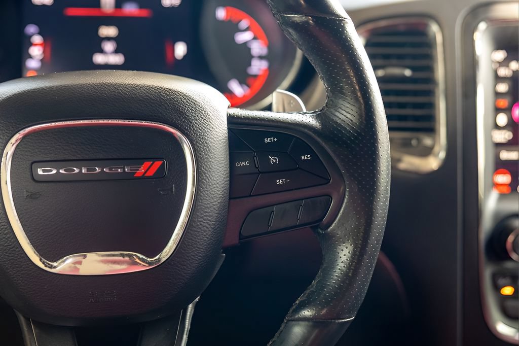 Used 2018 Dodge Durango R/T w/ Blacktop Package AWD/4WD image 29