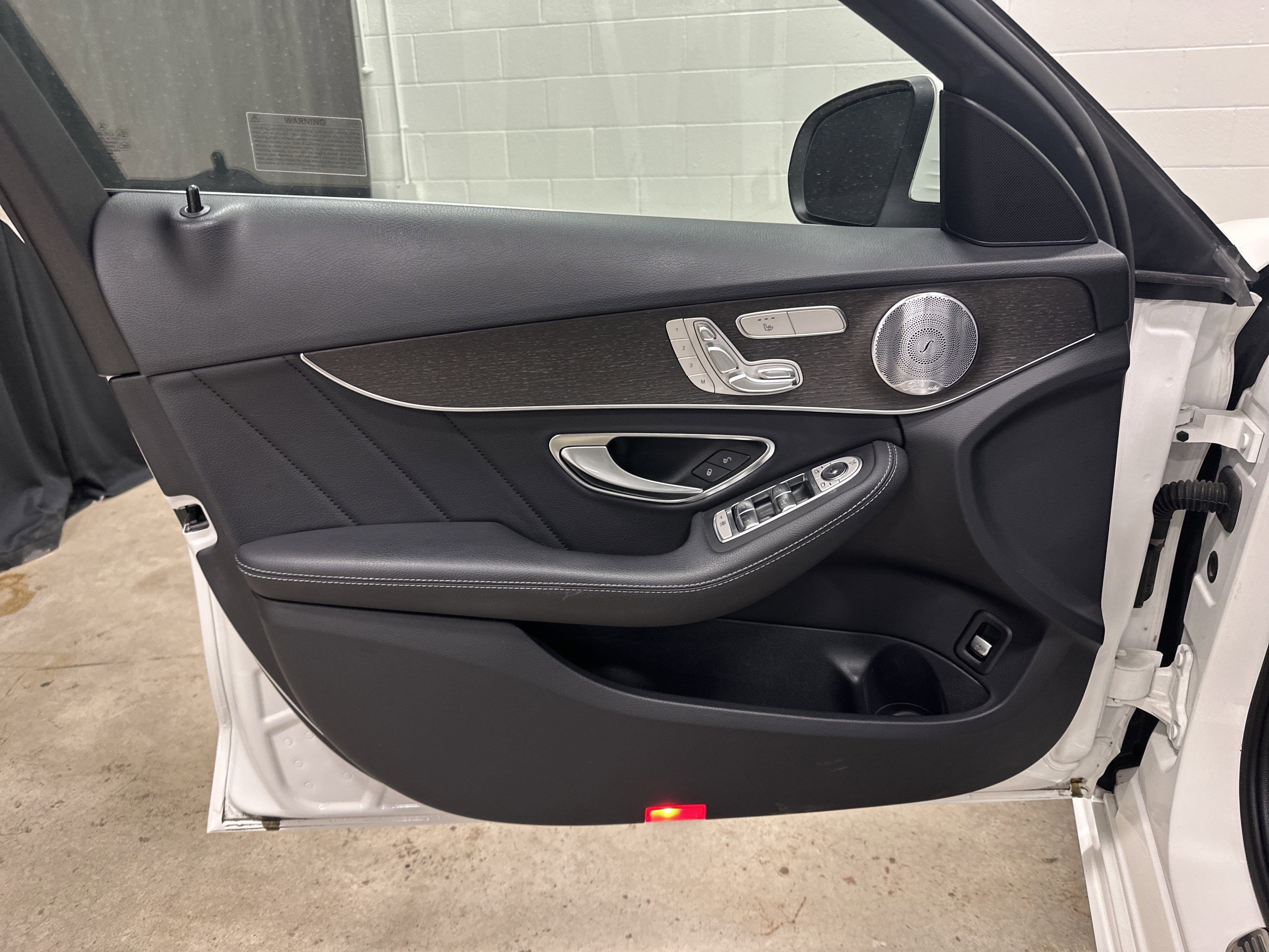 Used 2020 Mercedes-Benz C 300 4MATIC Sedan image 14