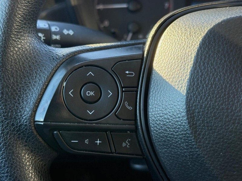 Used 2024 Toyota Corolla LE image 20