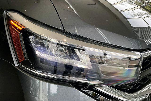 Used 2022 Volkswagen Taos S AWD/4WD image 32