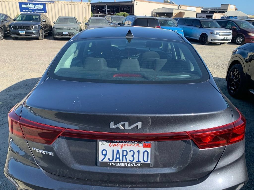 Certified 2023 Kia Forte LXS FWD image 7