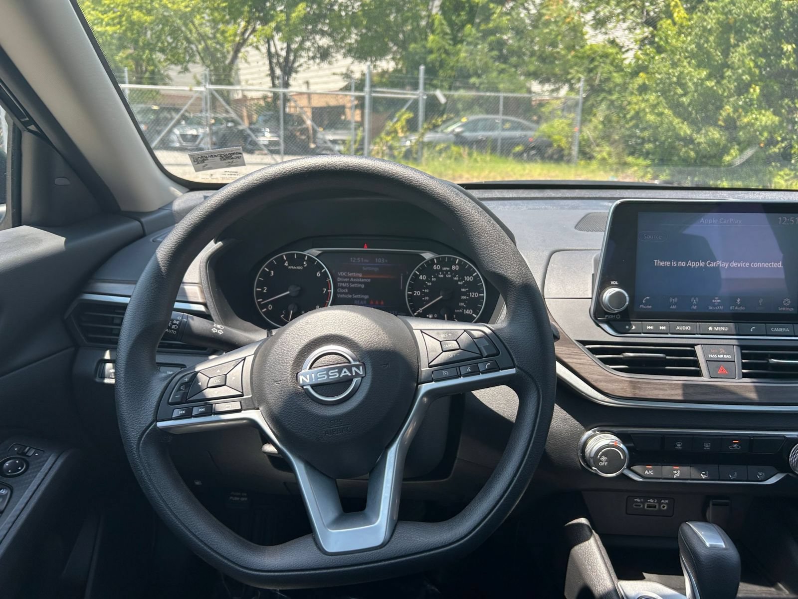 Used 2025 Nissan Altima 2.5 SV FWD image 34