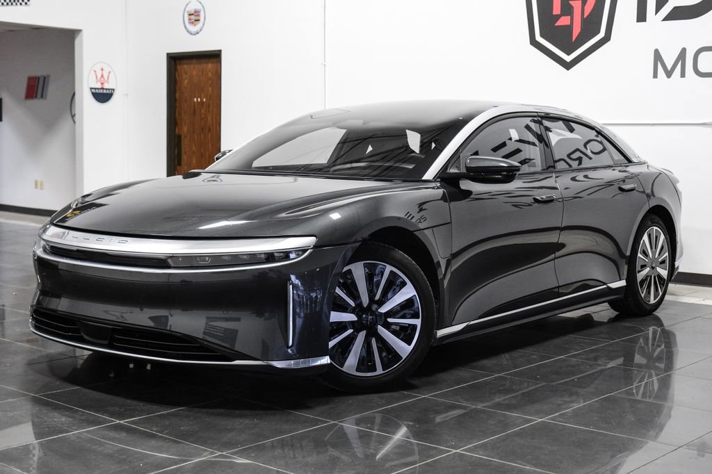 Used 2024 Lucid Air Touring image 8