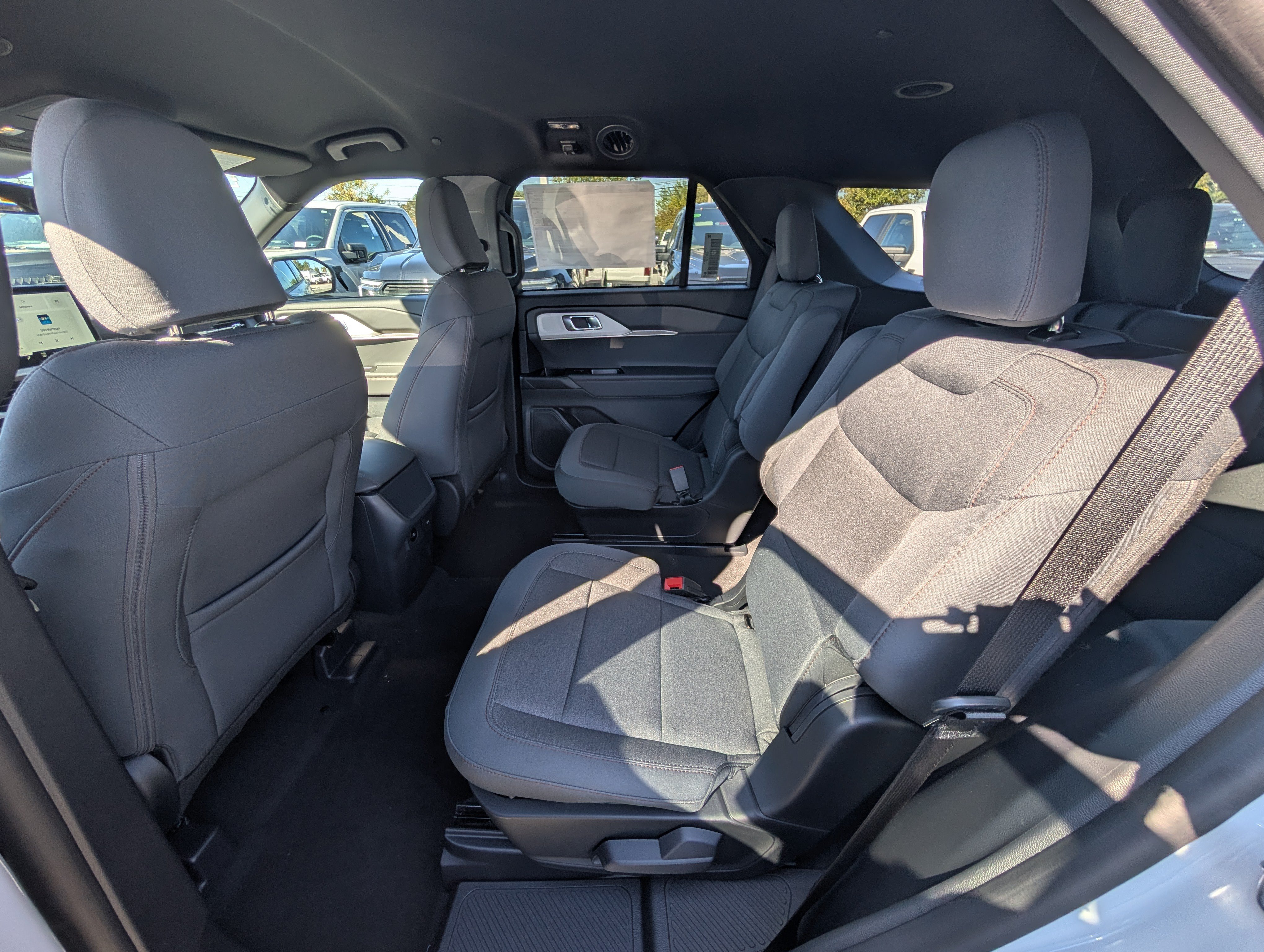 New 2027 Ford Explorer Active AWD/4WD image 12