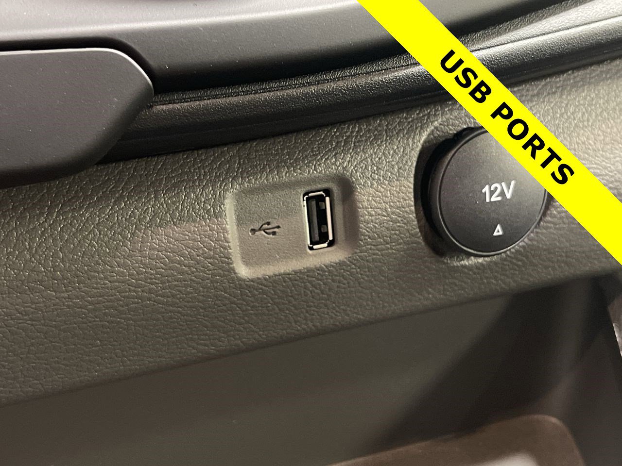 New 2025 Ford Transit 250 148 Medium Roof Extended AWD w/ Exterior Upgrade Package image 27