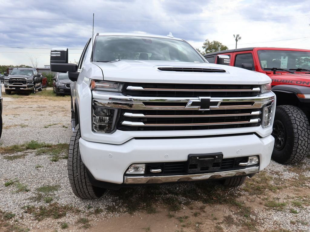 Used 2022 Chevrolet Silverado 3500 High Country w/ Z71 Off-Road Package AWD/4WD image 8