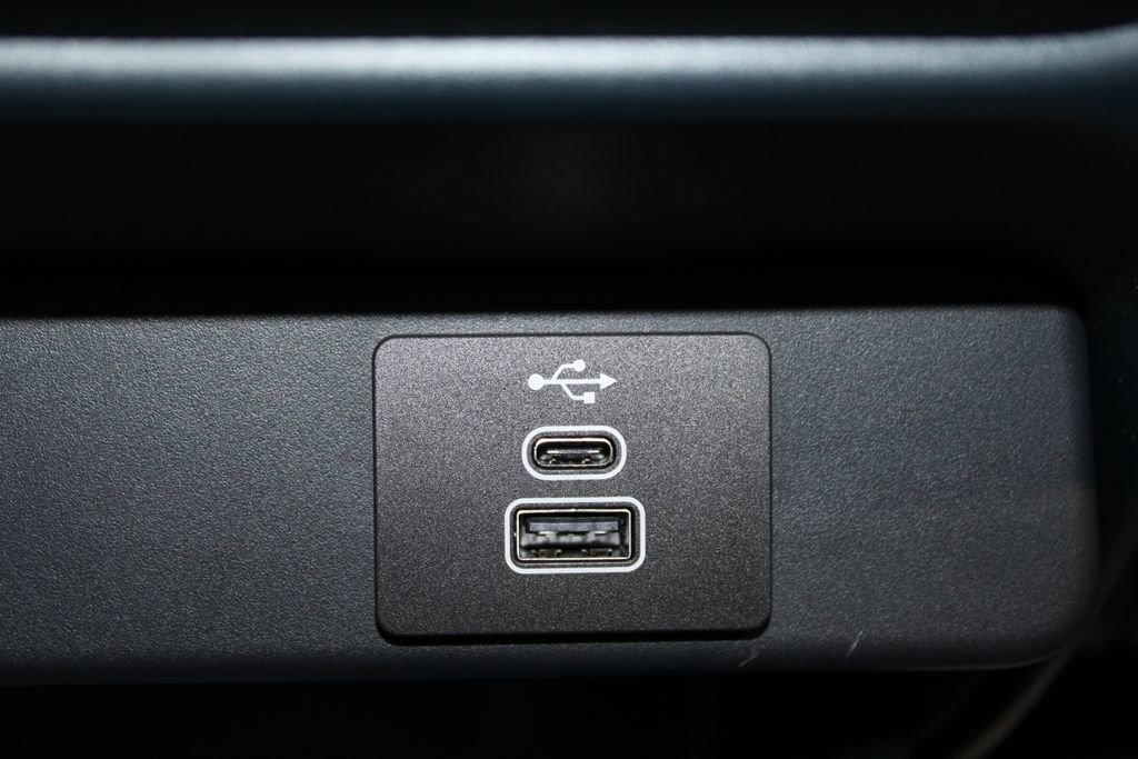 New 2025 Ford Maverick XLT w/ XLT Luxury Package image 44