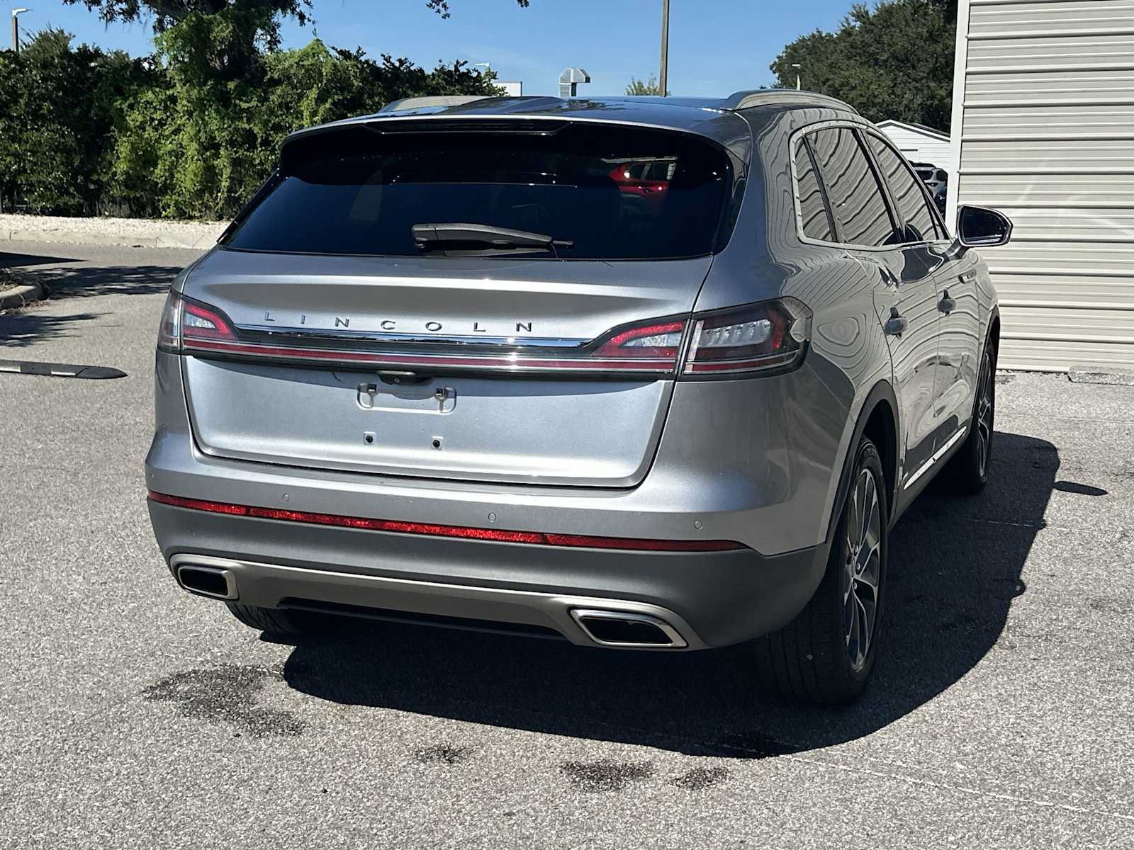 Used 2021 Lincoln Nautilus Reserve FWD image 6