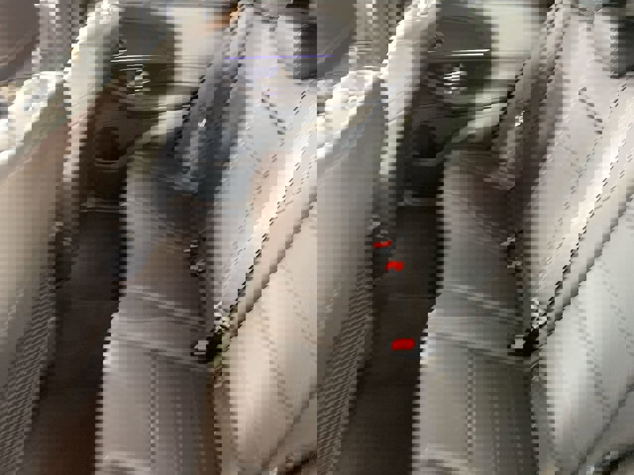 Used 2025 Mercedes-Benz GLE 350 4MATIC image 21