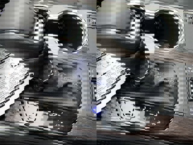 New 2026 Toyota Highlander Limited image 25