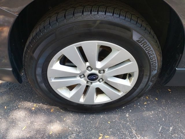 Used 2018 Subaru Outback 2.5i Premium AWD/4WD image 9
