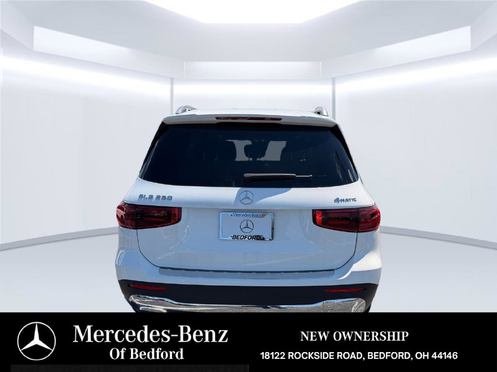 New 2026 Mercedes-Benz GLB 250 4MATIC image 5