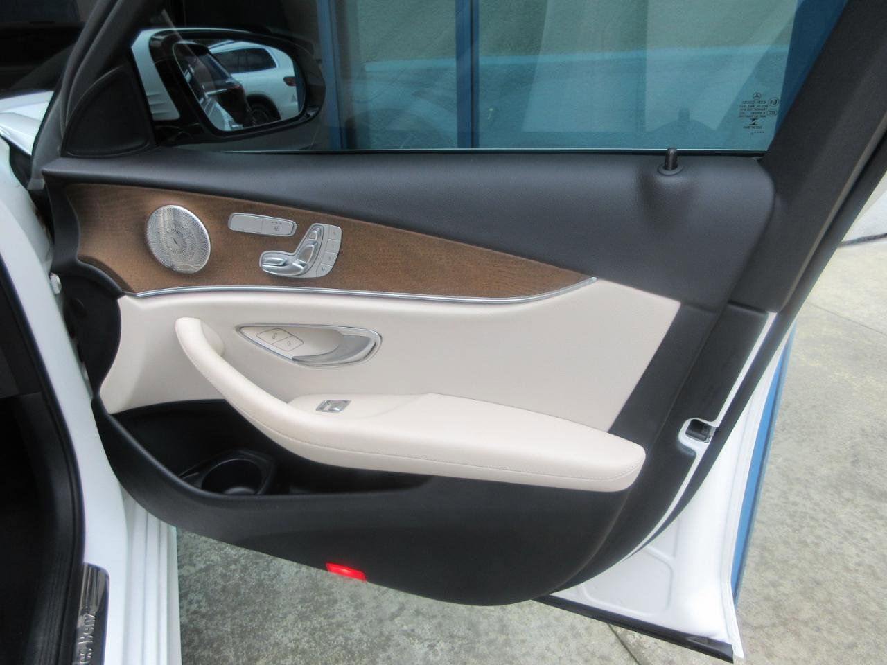 Used 2021 Mercedes-Benz E 350 Sedan image 19