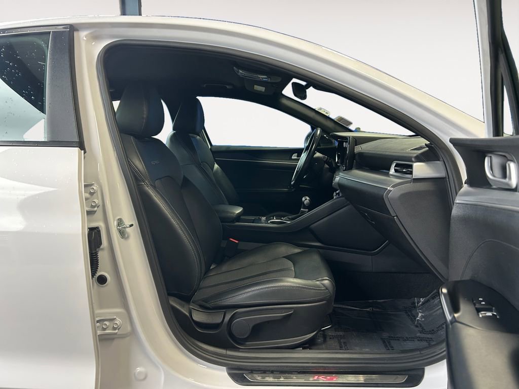 Used 2022 Kia K5 GT-Line image 10