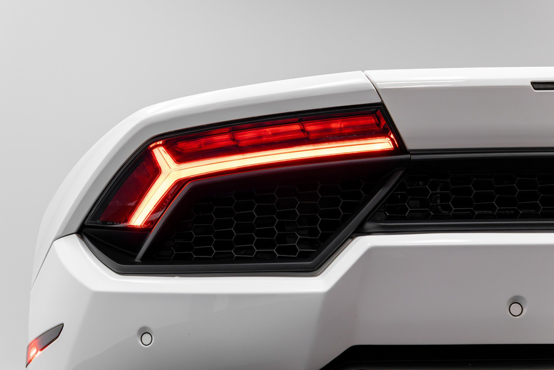 Used 2019 Lamborghini Huracan LP 580-2 image 42