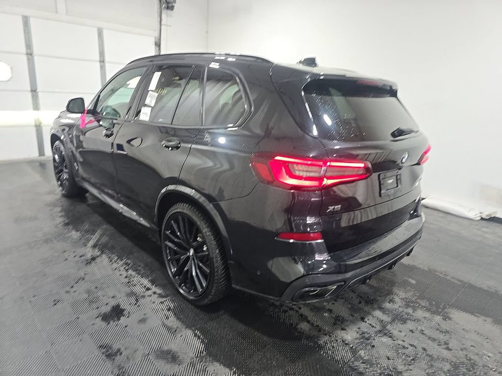 Used 2022 BMW X5 M50i AWD/4WD image 3