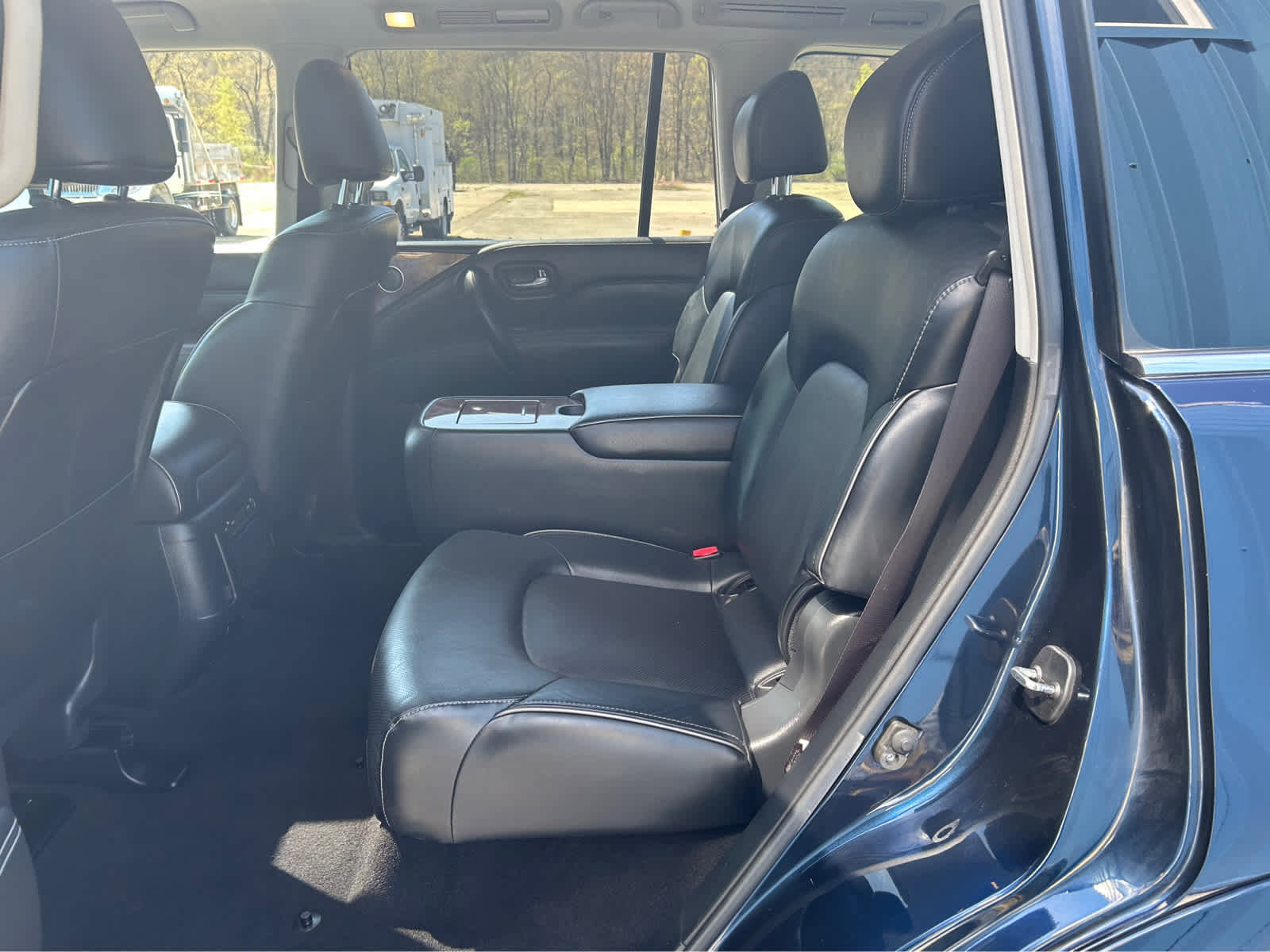 Used 2019 INFINITI QX80 Luxe image 9
