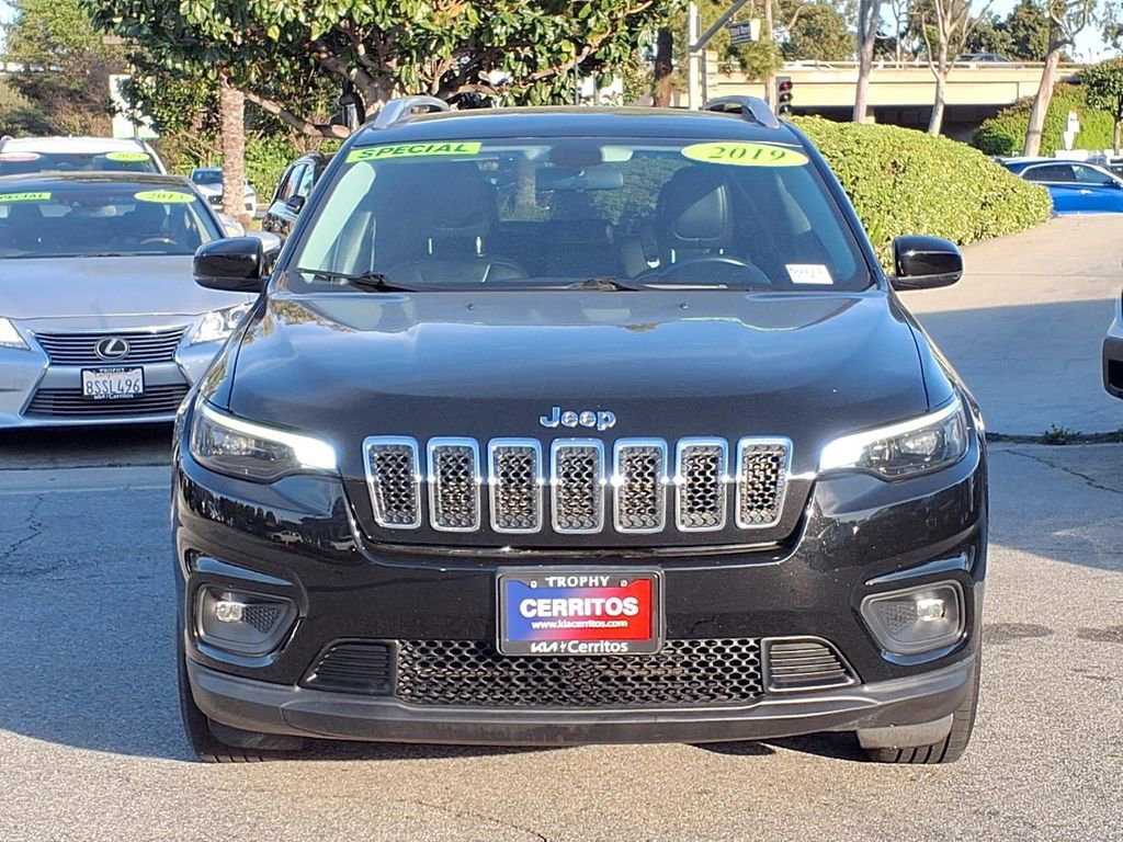 Used 2019 Jeep Cherokee Latitude Plus image 8