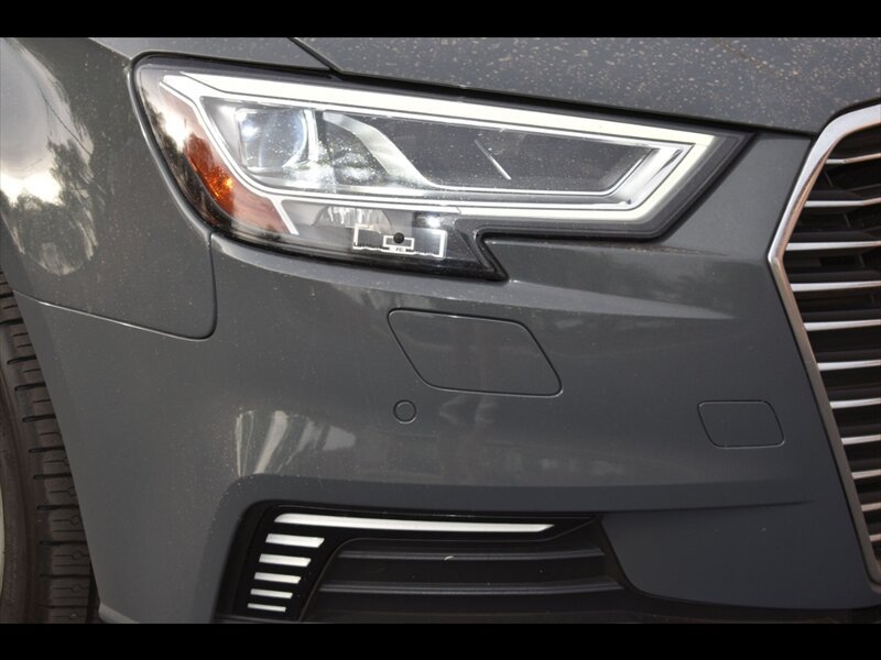 Used 2018 Audi A3 e-tron Premium Plus w/ Technology Package FWD image 42