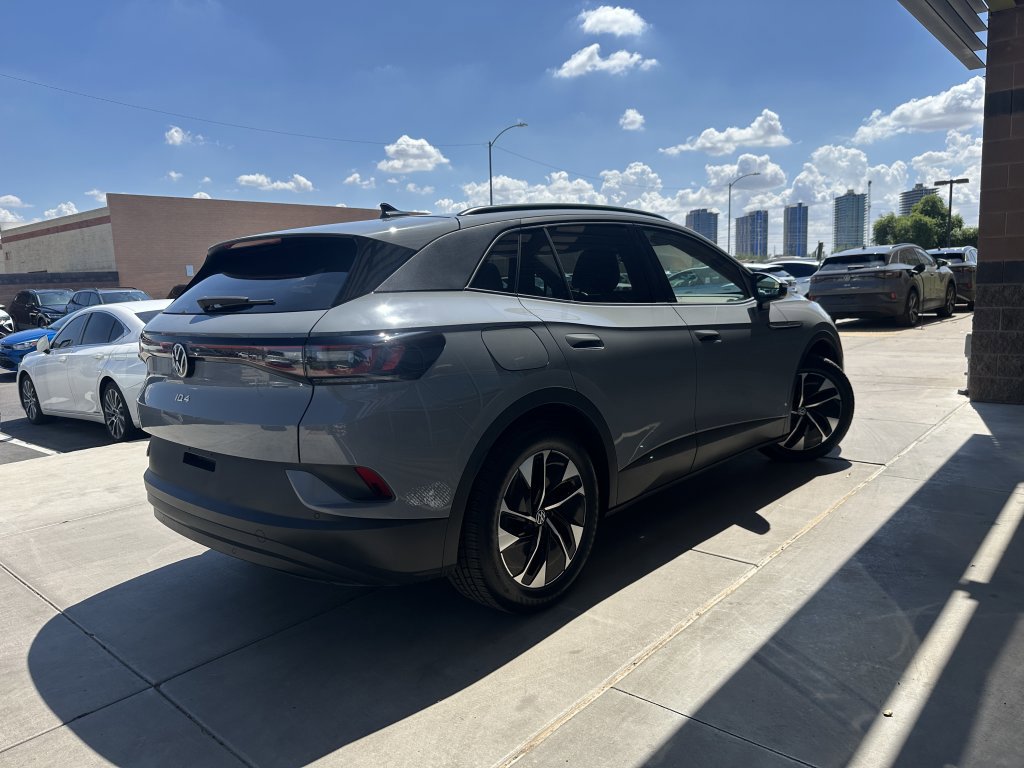 Used 2022 Volkswagen ID.4 Pro S image 3