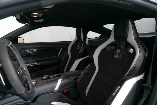 Used 2020 Ford Mustang Shelby GT500 w/ Carbon Fibre Track Pack RWD image 15