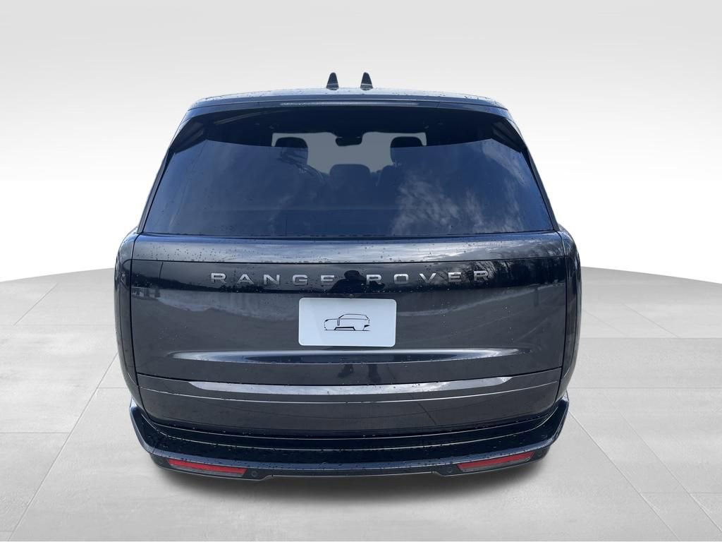 New 2026 Land Rover Range Rover Long Wheelbase SE image 4