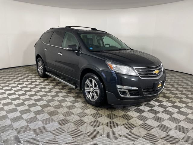 Used 2015 Chevrolet Traverse LT w/ LPO, 'HIT The Road' Package image 17
