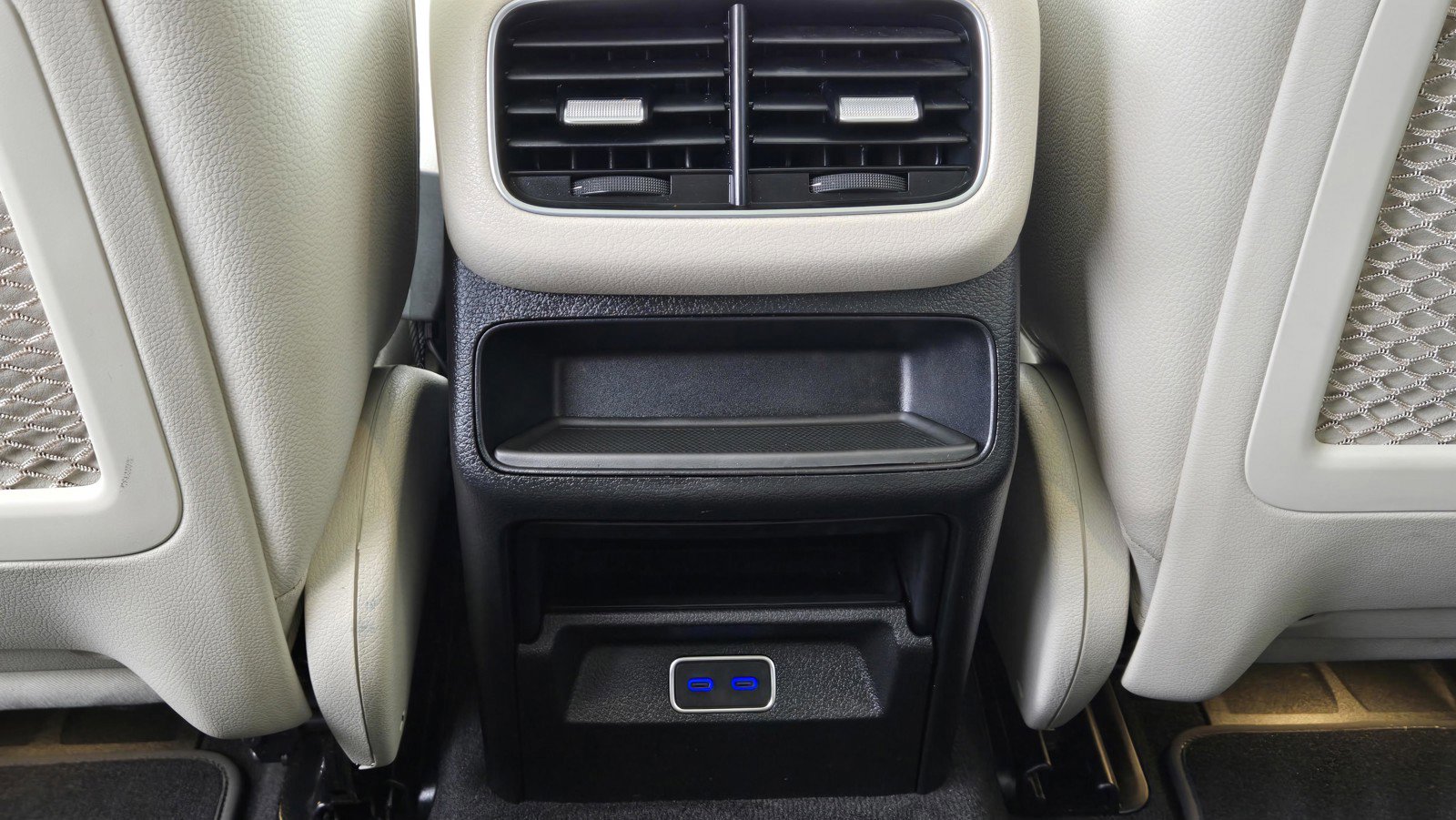 Used 2024 Mercedes-Benz GLE 350 4MATIC image 15