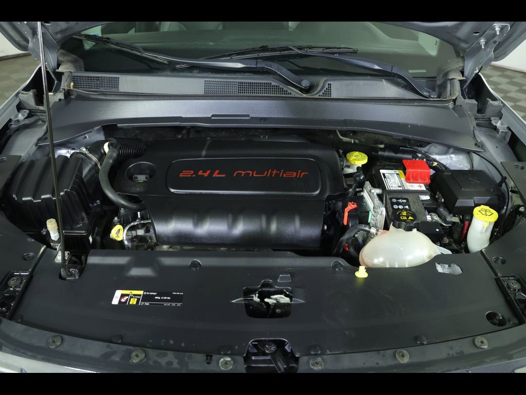 Used 2022 Jeep Compass Latitude image 19