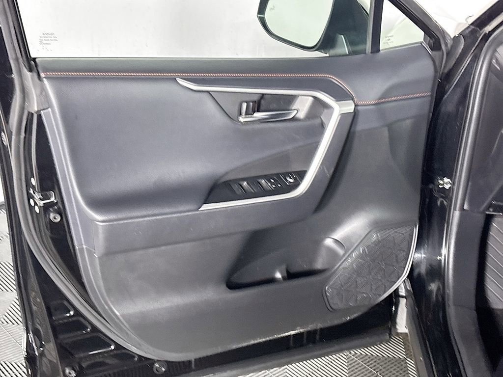 Used 2024 Toyota RAV4 Adventure image 10