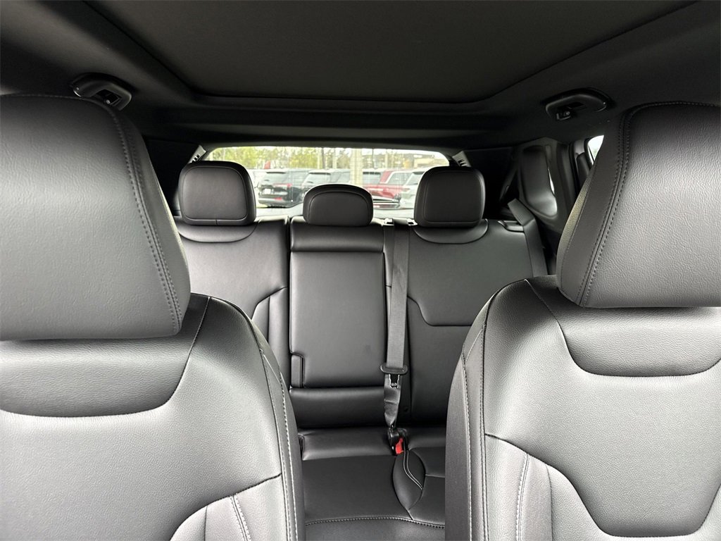 New 2026 Jeep Compass Limited w/ Sun, Sound & Navigation Group image 30