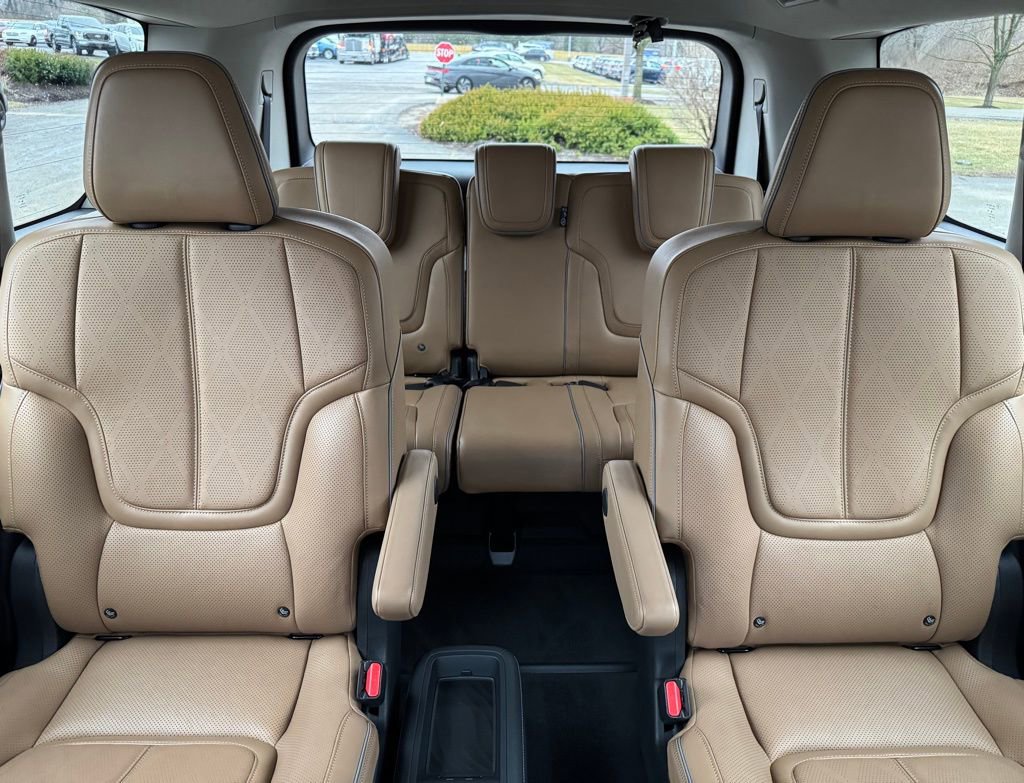 Used 2025 INFINITI QX80 Sensory w/ Exterior Package AWD/4WD image 26