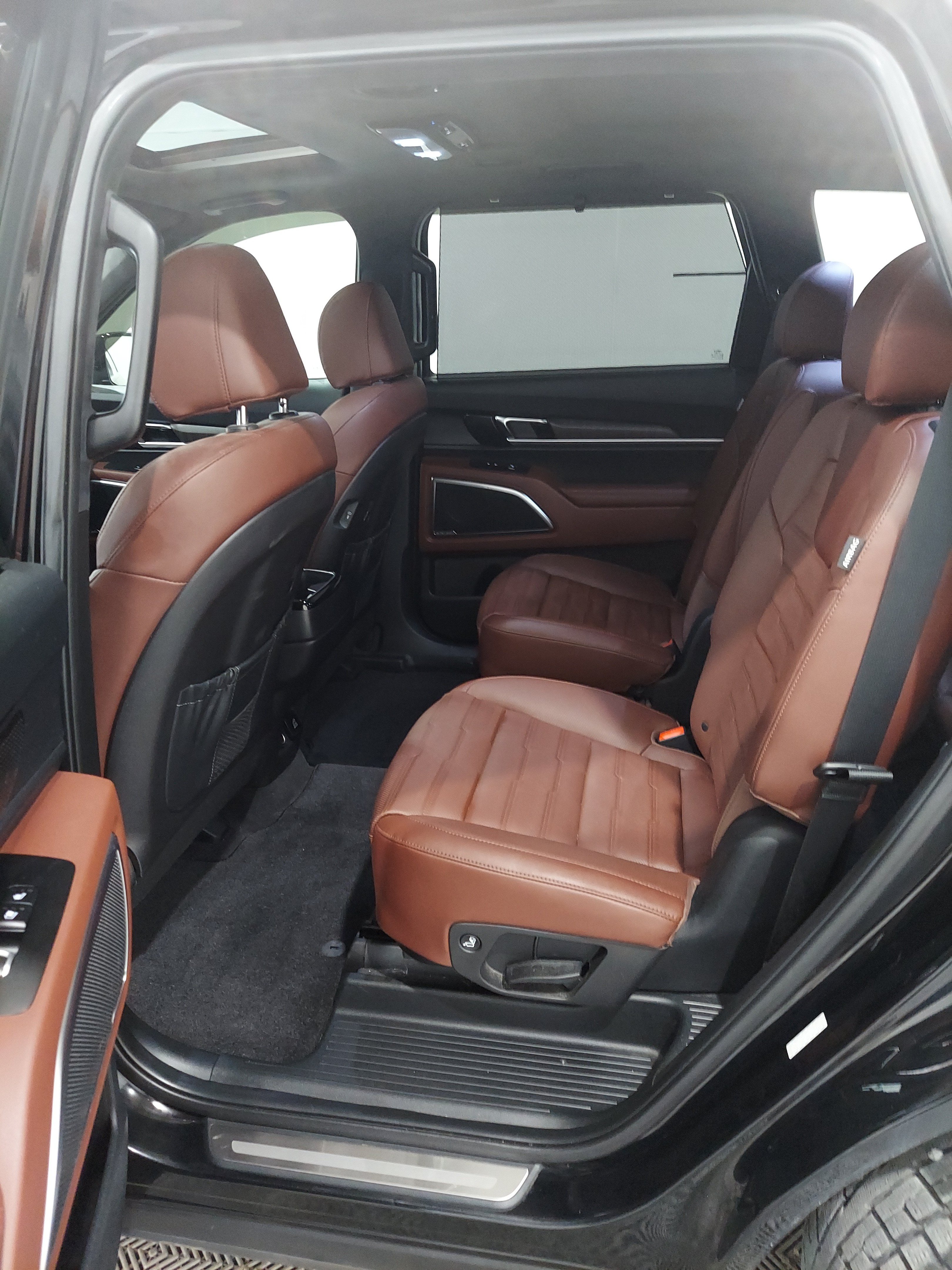 Used 2023 Kia Telluride SX AWD/4WD image 14